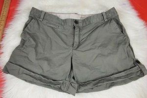 Banana Republic Green Stetch Chino Shorts Women's Size 8